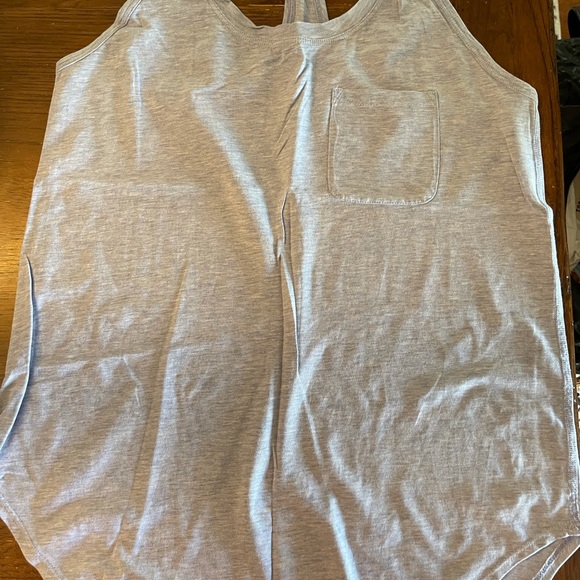 Muscle tee - Picture 3 of 3